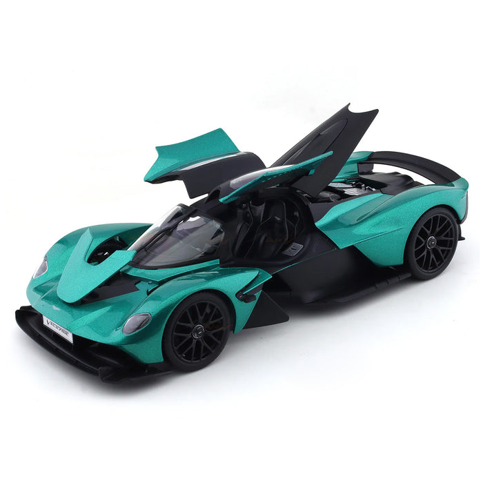 Maisto 1:18 2021 Aston-Martin Valkyrie Metallic Racing Green Die Cast Metal With Plastic Parts