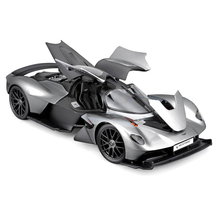 Maisto Maisto 1:18 Scale Car Model Metallic Simulation Diecast with Plastic Part Part Officially Licensed 2021 Aston-Martin Valkyrie