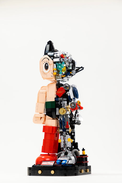 Pantasy Astro Boy Mechanical Clear Version 86212 1250pcs Collectible Block Kit