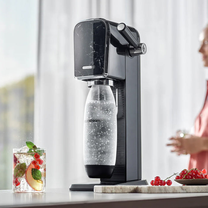 The NEW SodaStream ART Sparkling Water Maker Family Pack 2xCO2 cylinder 5xCarbonating Bottles