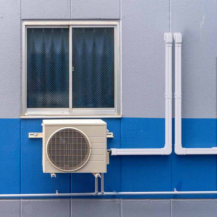 VEVOR Mini Split Line Set Cover 76.2mm W 4830mm L, PVC Decorative Pipe Line Cover For Air Conditioner with 4 Straight Ducts & Full Components Easy to Install, Paintable for Heat Pumps, White
