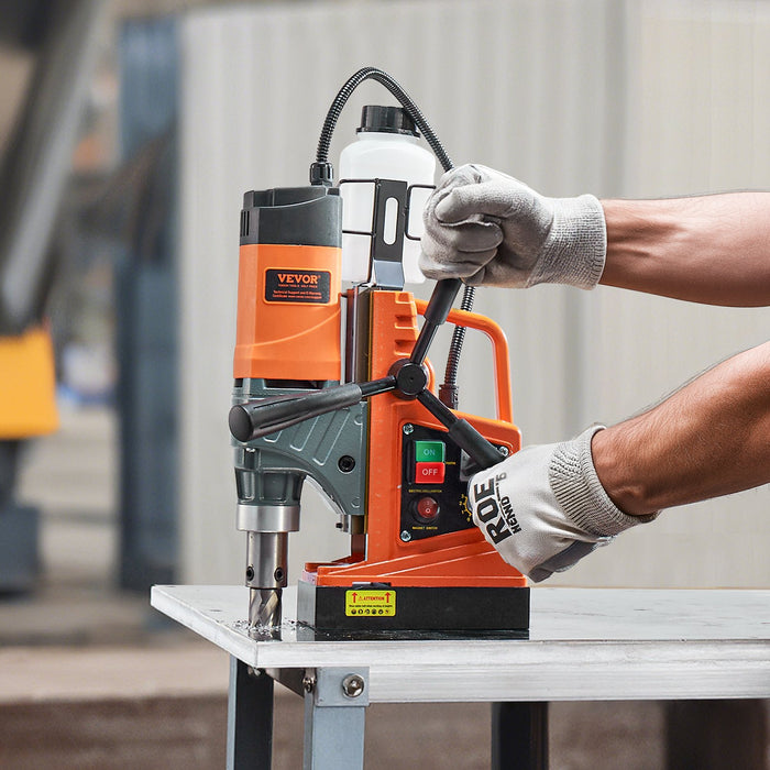 VEVOR Magnetic Drill, 1450W Motor 1.6 in Boring Diameter, 2810 lbf Portable Electric Mag Drill Press, with 2 Coring Bits, Variable Speed, Drilling Machine for Metal Surface, Home Improvement Industry
