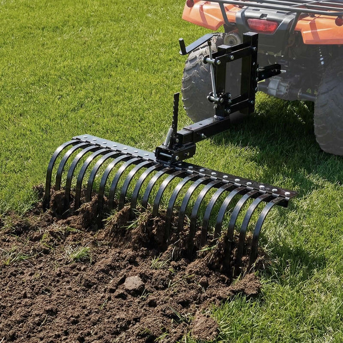106.7cm Tow Behind Landscape Rake, 3-Point Lawn Rock Rake with Blade & Lift Lever, Fit Category 1 ATVs UTVs Lawn Tractors, Heavy Duty Dethatcher Rake for Debris Leaves Thatch