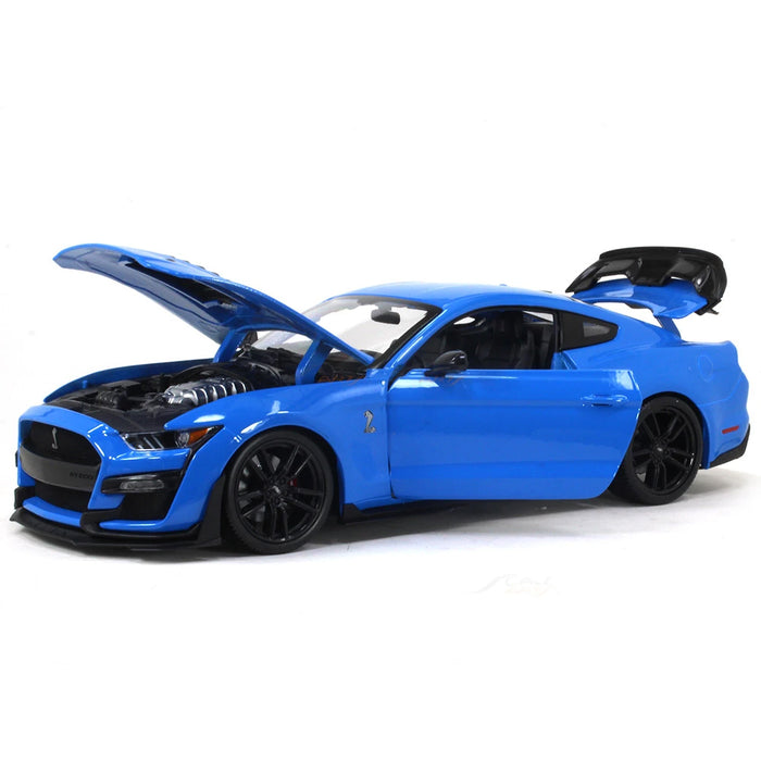 Maisto 1:18 Metallic Diecast With Plastic Blue GT500 Mustang 2020 Ford Shelby