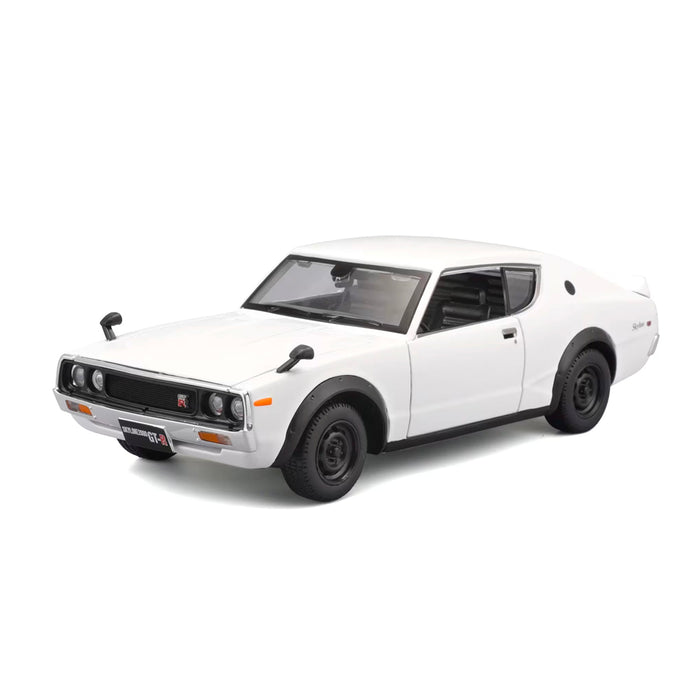 Maisto 1:24 3Pack Diecast Car Nissan Z, Skyline 2000GT-R & Datsun 620 Pick-up