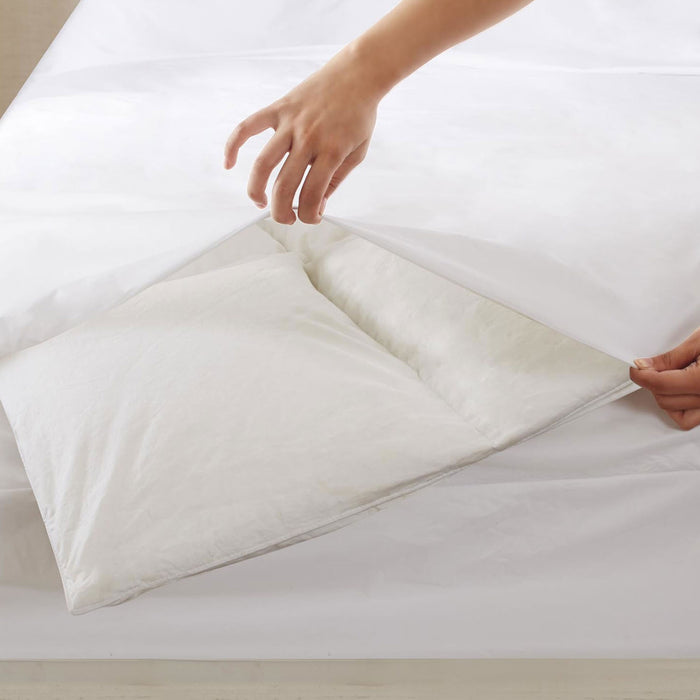 Stain Resistant Quilt Protector Australian Made  180 x 210 cm DOUBLE