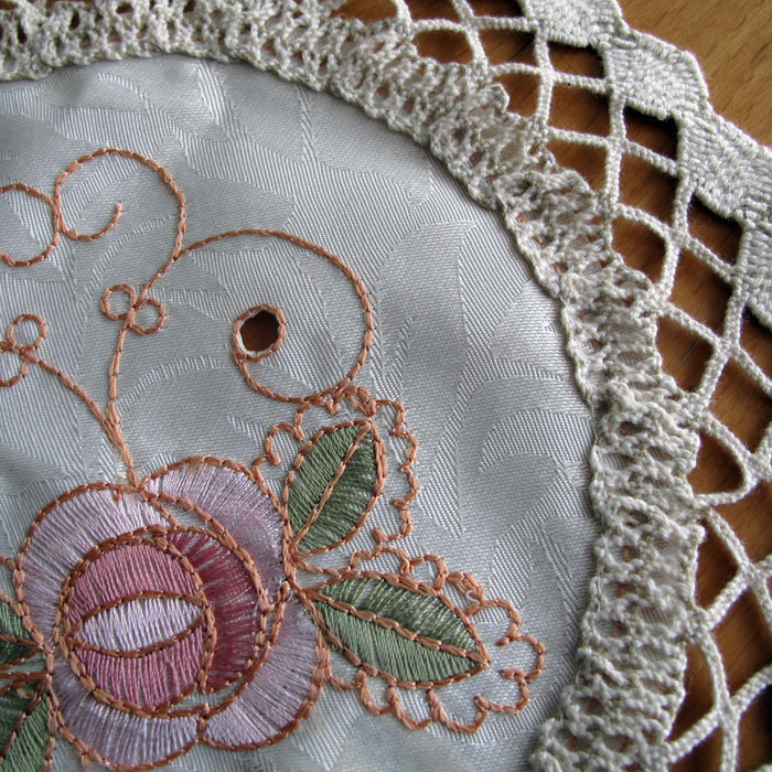 Set of 2 Embroidered Doilies Floral 10- 20 cm Diameter Table Decor